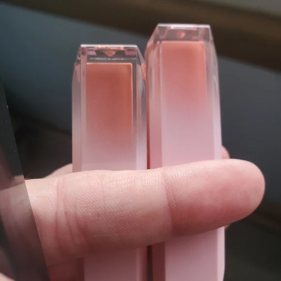 Liquid blush - Picture 3 of 3